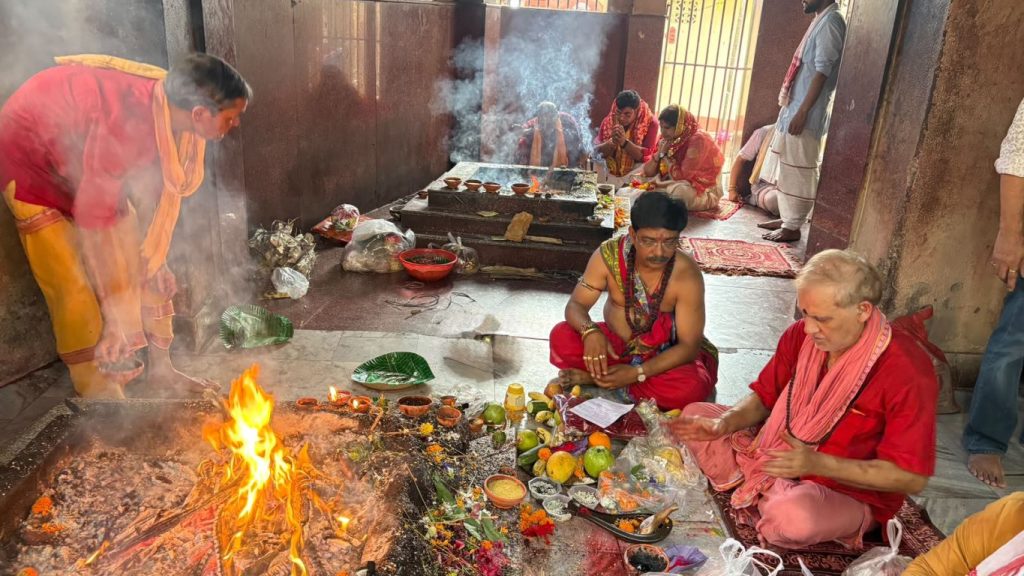 Indian Tantrik in USA
